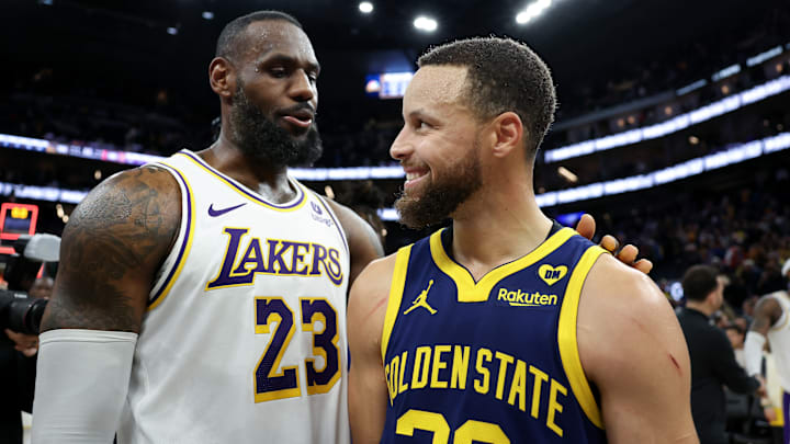 Los Angeles Lakers v Golden State Warriors