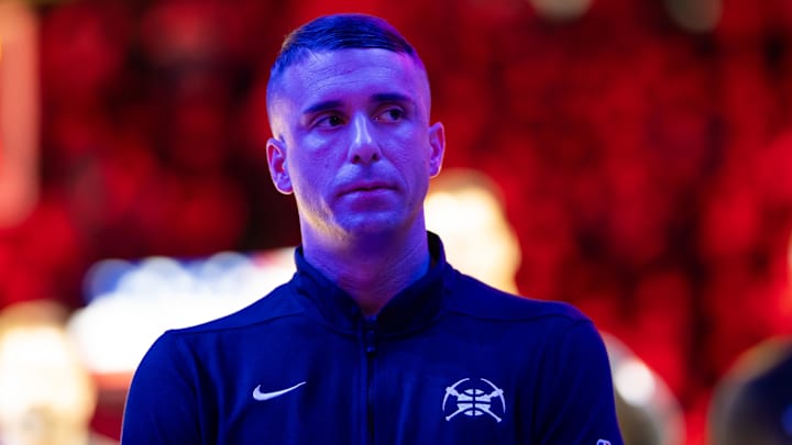 Dec 1, 2023; Phoenix, Arizona, USA; Denver Nuggets assistant coach Ryan Saunders against the Phoenix Suns at Footprint Center.