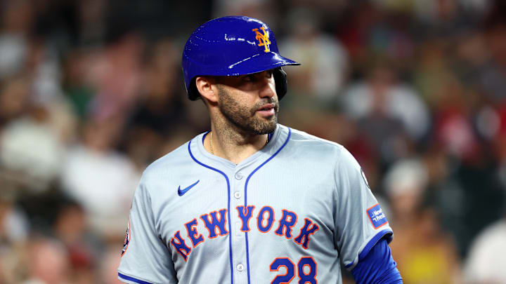 Aug 27, 2024; Phoenix, Arizona, USA; New York Mets designated hitter J.D. Martinez against the Arizona Diamondbacks at Chase Field. Mandatory Credit: Mark J. Rebilas-USA TODAY Sports