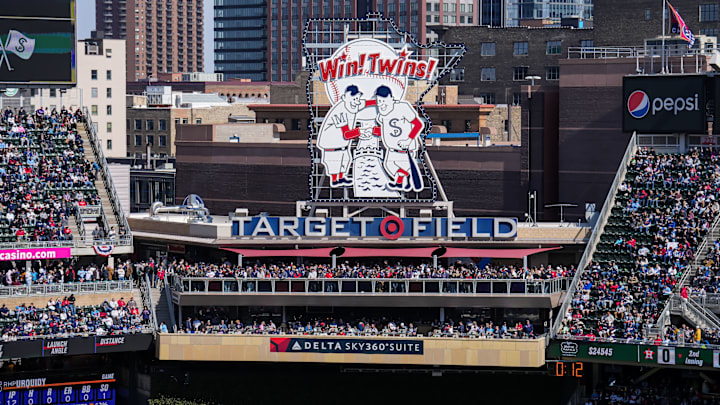 Houston Astros v Minnesota Twins