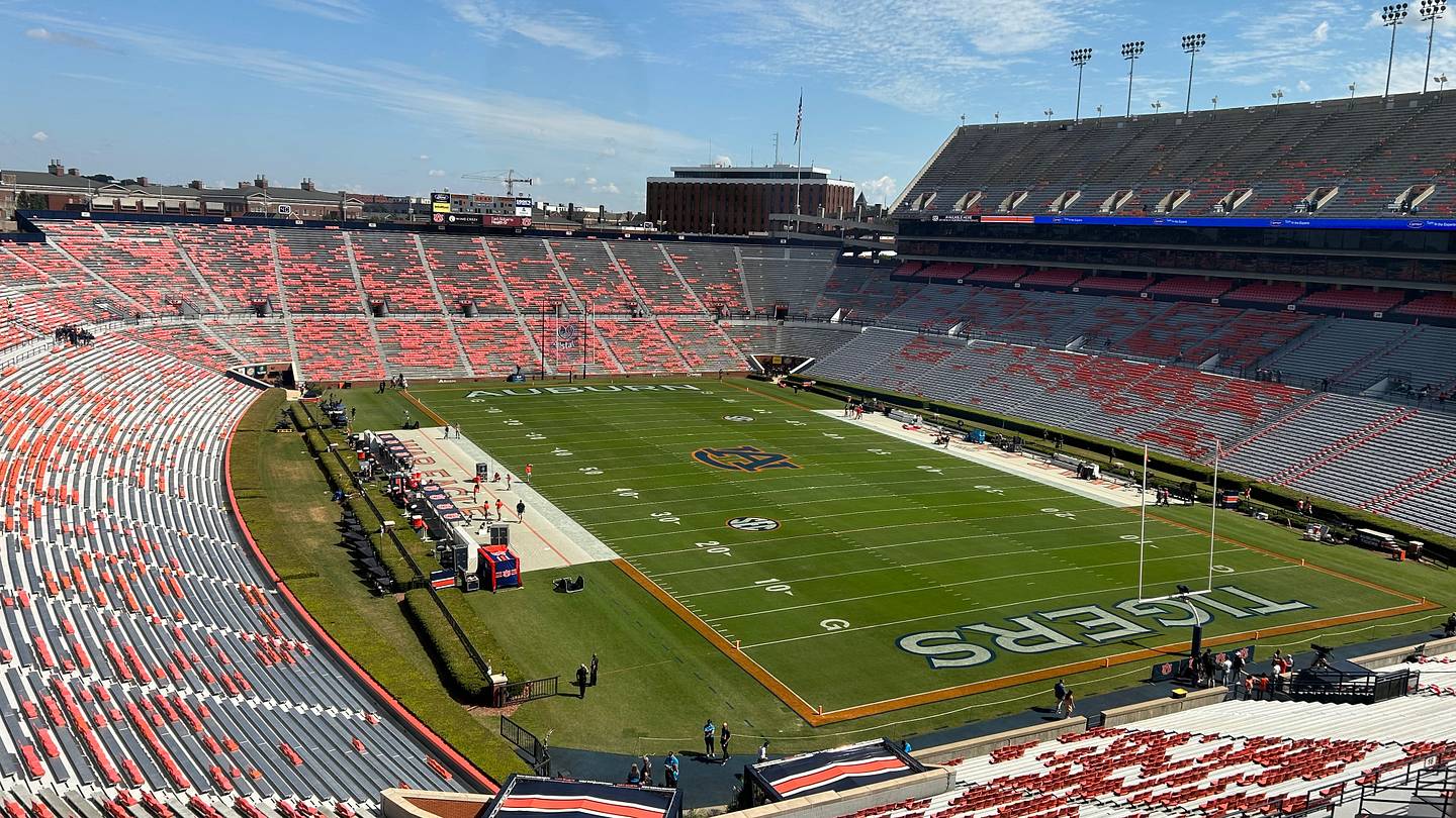 auburn-s-jordan-hare-stadium-ranked-among-best-college-football