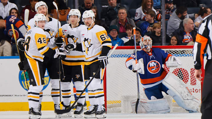 Pittsburgh Penguins v New York Islanders