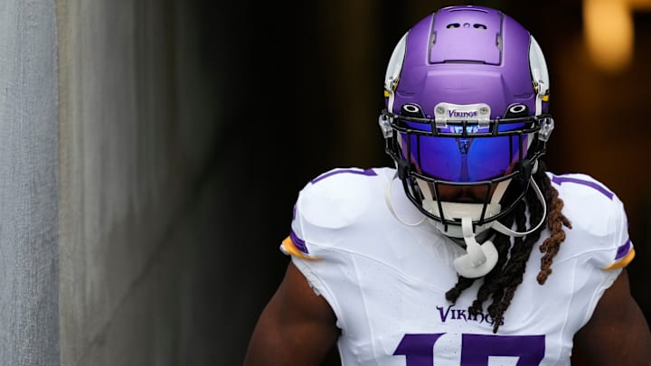 Minnesota Vikings v Green Bay Packers