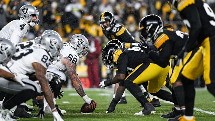 Las Vegas Raiders v Pittsburgh Steelers