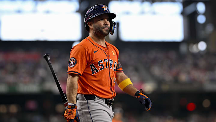 Sep 7, 2025; Arlington, Texas, USA; Houston Astros designated hitter Jose Altuve (27) walks to the on-deck circle during the game between the Texas Rangers and the Houston Astros at Globe Life Field.