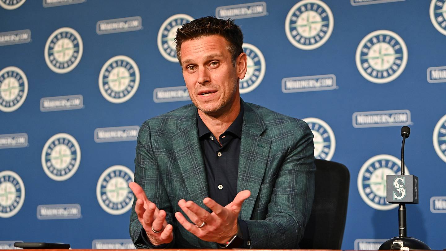 LA Angels' rival's first free agent signing of offseason barely even counts