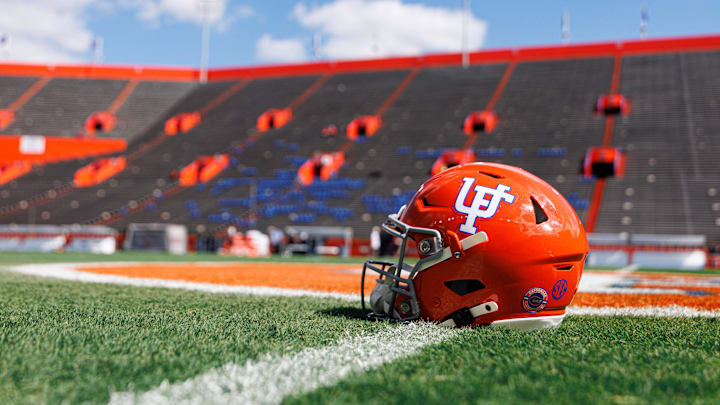 The Florida Gators are looking to round out its receiver rotation for 2026. The Florida Gators are looking to round out its receiver rotation for 2026.