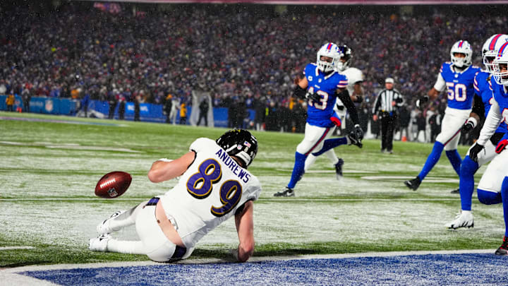 Baltimore Ravens tight end Mark Andrews drops a pass on a two-point conversion late in the fourth quarter against the Buffalo Bills in a 2025 AFC divisional round game at Highmark Stadium. 