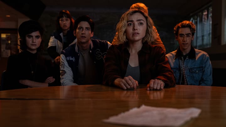 L-R: Sarah Yarkin as Rhonda, Ci Hang Ma as Quinn, Milo Manheim as Wally Clark, Peyton List as Maddie Nears and Nick Pugliese as Charley in School Spirits season 2