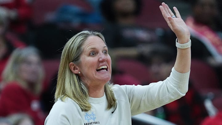 North Carolina head coach Courtney Banghart instructs her team against Louisville during their game at the KFC Yum! Center in Louisville, Ky. on Feb. 23, 2025.