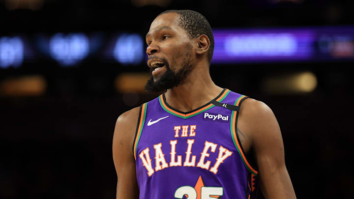 Mar 14, 2025; Phoenix, Arizona, USA; Phoenix Suns forward Kevin Durant (35) against the Sacramento Kings at Footprint Center. Mandatory Credit: Mark J. Rebilas-Imagn Images
