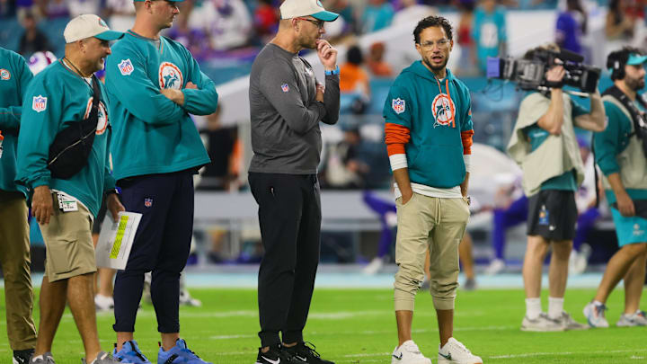 Miami Dolphins head coach Mike McDaniel looks on from the field before the game against the Buffalo Bills at Hard Rock Stadium.