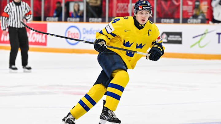 Sweden v Kazakhstan: Group B - 2025 IIHF World Junior Championship