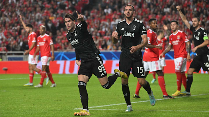 A Juventus foi a grande decepção, com apenas uma vitória e quatro derrotas em cinco jogos, e caiu faltando uma rodada para acabar a fase de grupos