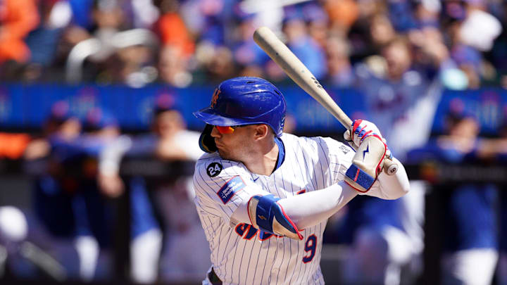 Cincinnati Reds v New York Mets
