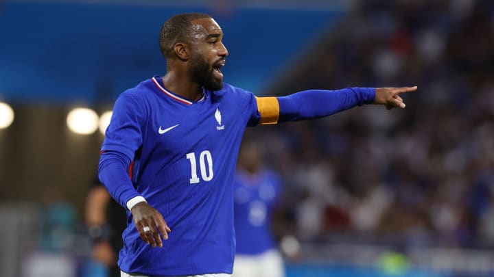 Alexandre Lacazette a fait une grande annonce sur son futur.