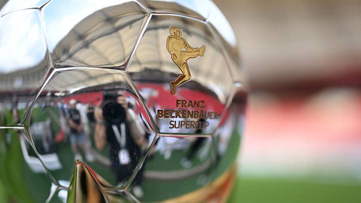 Der Franz-Beckenbauer-Supercup stellt die Begegnung BVB vs FC Bayern Der Franz-Beckenbauer-Supercup stellt die Begegnung BVB vs FC Bayern
