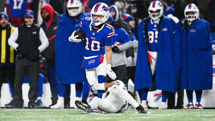 Jan 19, 2025; Orchard Park, New York, USA; Buffalo Bills wide receiver Khalil Shakir (10) makes a catch during the fourth quarter against the Baltimore Ravens in a 2025 AFC divisional round game at Highmark Stadium. 