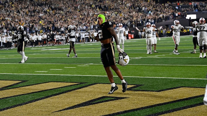 Vanderbilt safety Randon Fontenette (2) celebrates after defeating Auburn in overtime at FirstBank Stadium in Nashville, Tenn., Saturday, Nov. 8, 2025.