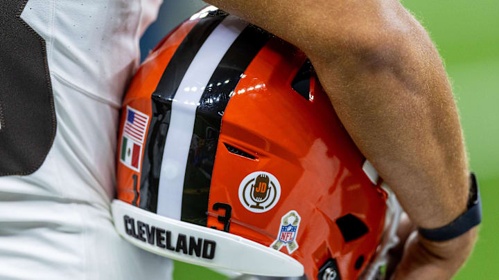 Nov 17, 2024; New Orleans, Louisiana, USA; Detailed view of a Cleveland Browns helmet on a time out against the New Orleans Saints during the first half at Caesars Superdome. Mandatory Credit: Stephen Lew-Imagn Images Nov 17, 2024; New Orleans, Louisiana, USA; Detailed view of a Cleveland Browns helmet on a time out against the New Orleans Saints during the first half at Caesars Superdome. Mandatory Credit: Stephen Lew-Imagn Images