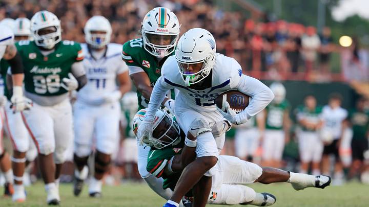 IMG Academy's Osani Gayles (13) gets brought down during a 2025 game in Jacksonville, Florida. 