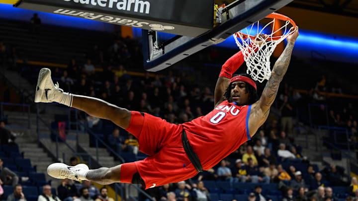 SMU is a significant home favorite to Syracuse on Tuesday night.