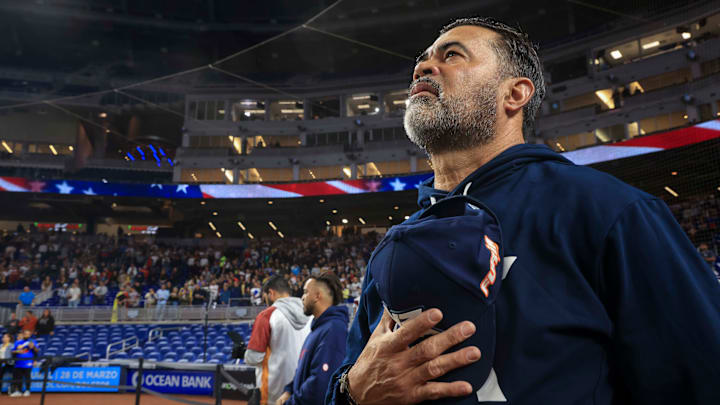 Los Medias Blancas deben contratar a Ozzie Guillén