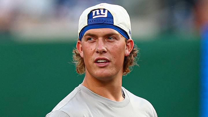 Aug 28, 2026; East Rutherford, New Jersey, USA; New York Giants quarterback Jaxson Dart (6) on the field during warm ups against the New York Jets at MetLife Stadium. Aug 28, 2026; East Rutherford, New Jersey, USA; New York Giants quarterback Jaxson Dart (6) on the field during warm ups against the New York Jets at MetLife Stadium.