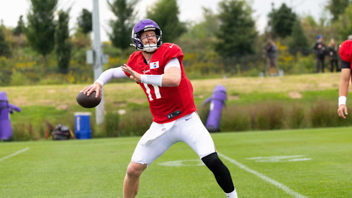 Carson Wentz at Vikings practice. 