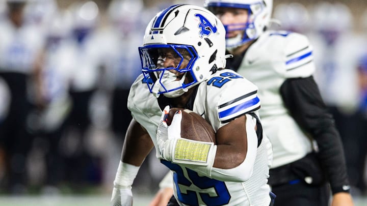 Auburn's Omar Mabson (29) runs the ball at Cramton Bowl in Montgomery, Ala., on Friday, Oct. 18, 2024. Auburn leads Carver 22-8 at halftime.