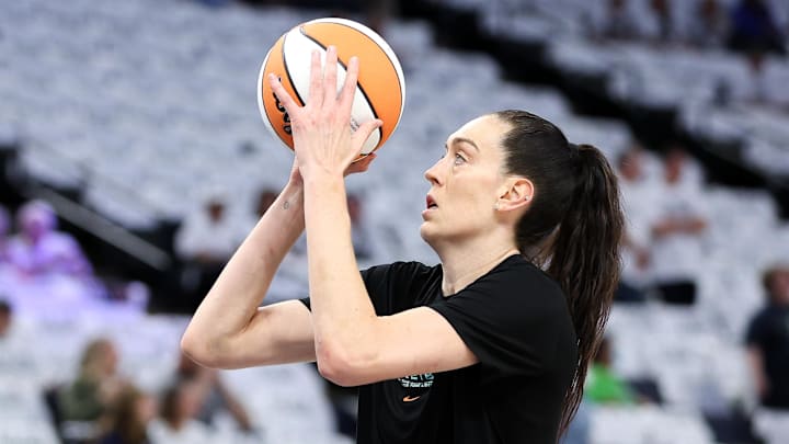 Oct 18, 2024; Minneapolis, Minnesota, USA; New York Liberty forward Breanna Stewart (30) warms up before game four of the 2024 WNBA Finals against the Minnesota Lynx at Target Center. Mandatory Credit: Matt Krohn-Imagn Images
