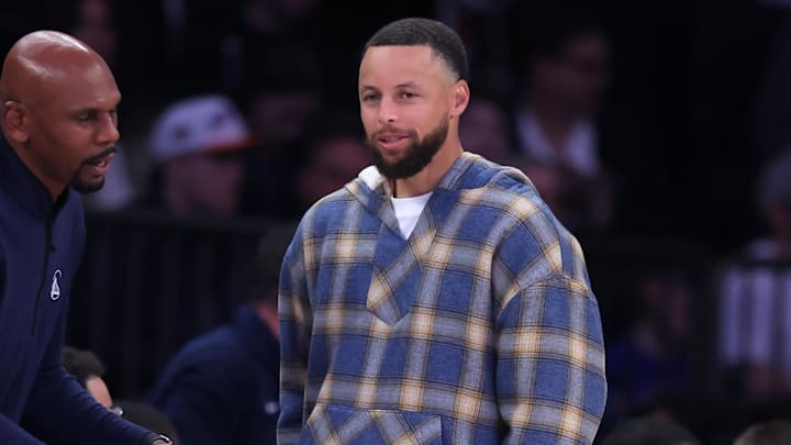 Mar 15, 2026; New York, New York, USA; Golden State Warriors guard Stephen Curry (30) stands on the court during a time out during the first quarter against the New York Knicks at Madison Square Garden. Mandatory Credit: Brad Penner-Imagn Images Mar 15, 2026; New York, New York, USA; Golden State Warriors guard Stephen Curry (30) stands on the court during a time out during the first quarter against the New York Knicks at Madison Square Garden. Mandatory Credit: Brad Penner-Imagn Images