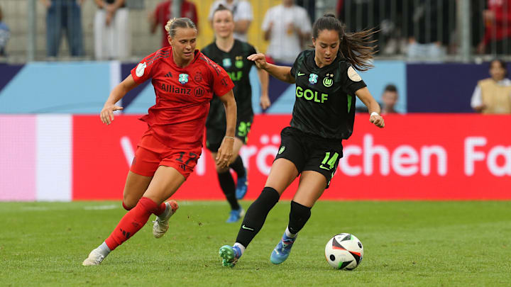 Der VfL Wolfsburg trifft am Samstagabend im Topspiel auf den FC Bayern München Der VfL Wolfsburg trifft am Samstagabend im Topspiel auf den FC Bayern München