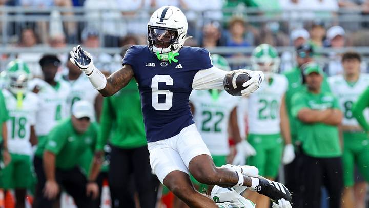 Penn State Nittany Lions wide receiver Koby Howard (6) Penn State Nittany Lions wide receiver Koby Howard (6)