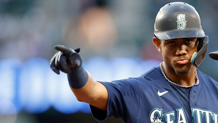 Julio Rodriguez empieza a despertar a la ofensiva para Seattle 