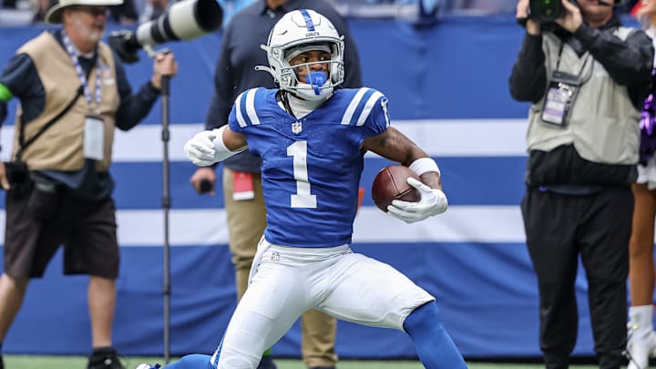 Tennessee Titans v Indianapolis Colts