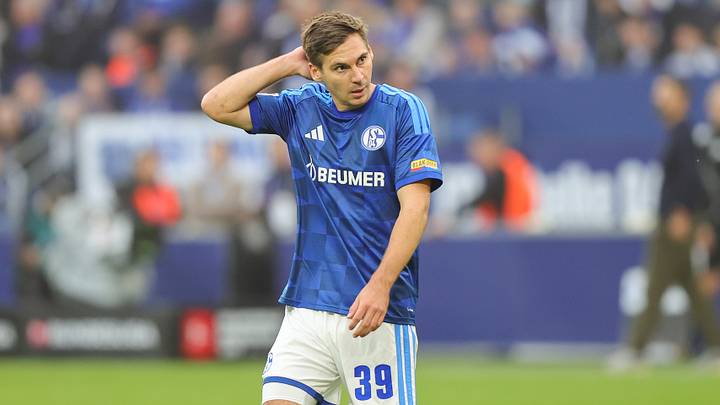 Maxi Wöber kam vor der Saison von Leeds United Maxi Wöber kam vor der Saison von Leeds United