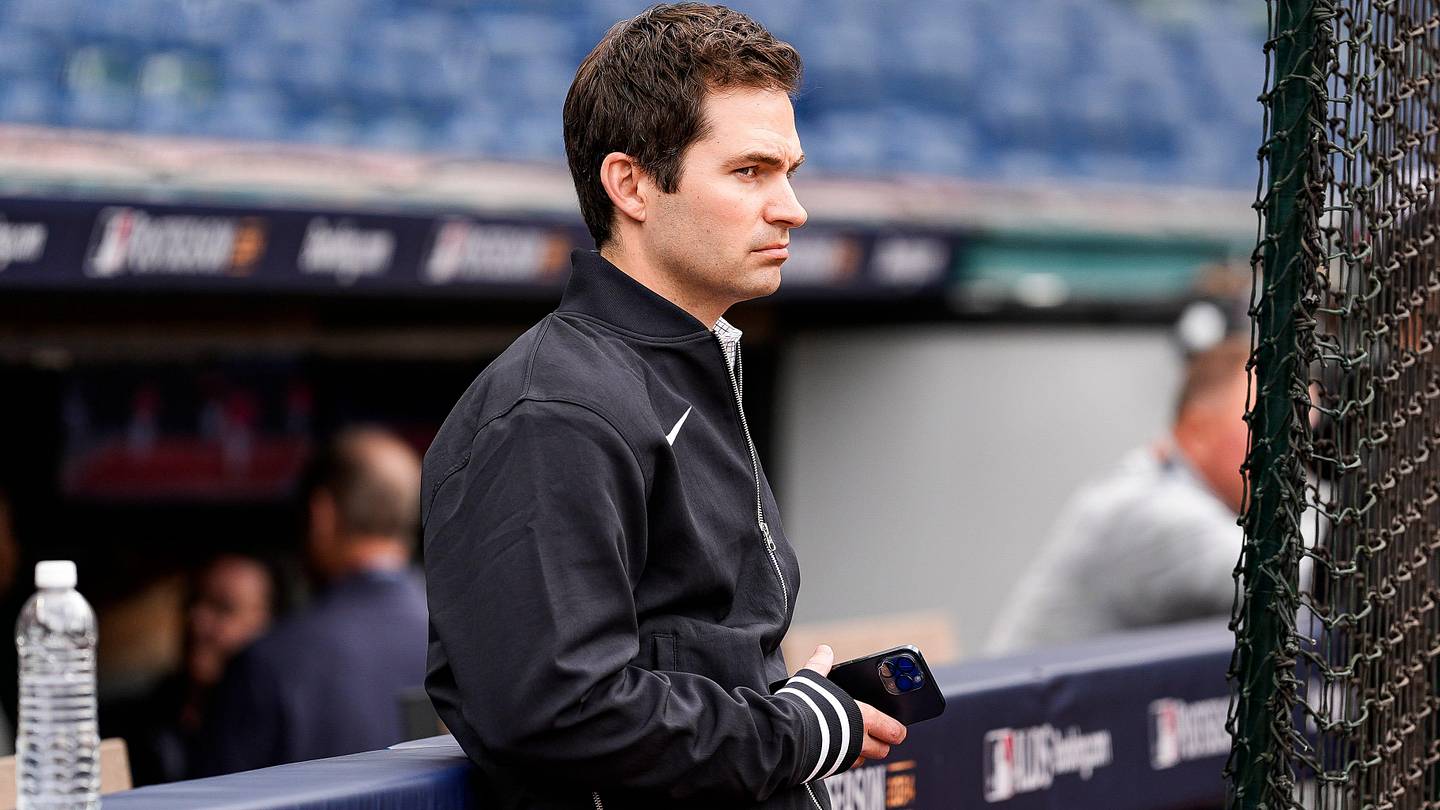 Tigers' cursed season epitomized by freak season-ending injury to recent signing