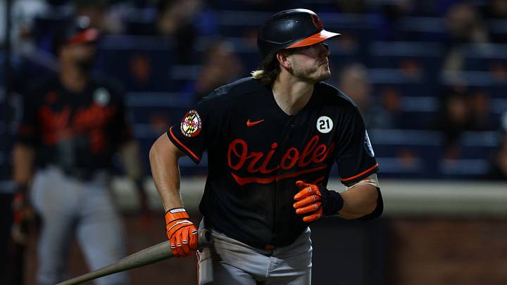 Sep 15, 2026; New York City, New York, USA; Baltimore Orioles third base Coby Mayo (16) hits a three-run, in the park home run during the eleventh inning against the New York Mets at Citi Field. Mandatory Credit: Vincent Carchietta-Imagn Images Sep 15, 2026; New York City, New York, USA; Baltimore Orioles third base Coby Mayo (16) hits a three-run, in the park home run during the eleventh inning against the New York Mets at Citi Field. Mandatory Credit: Vincent Carchietta-Imagn Images