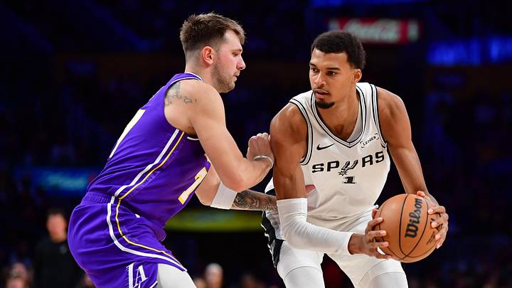 Nov 5, 2025; Los Angeles, California, USA; San Antonio Spurs forward Victor Wembanyama (1) controls the ball against Los Angeles Lakers guard Luka Doncic (77) during the second half at Crypto.com Arena. Mandatory Credit: Gary A. Vasquez-Imagn Images Nov 5, 2025; Los Angeles, California, USA; San Antonio Spurs forward Victor Wembanyama (1) controls the ball against Los Angeles Lakers guard Luka Doncic (77) during the second half at Crypto.com Arena. Mandatory Credit: Gary A. Vasquez-Imagn Images