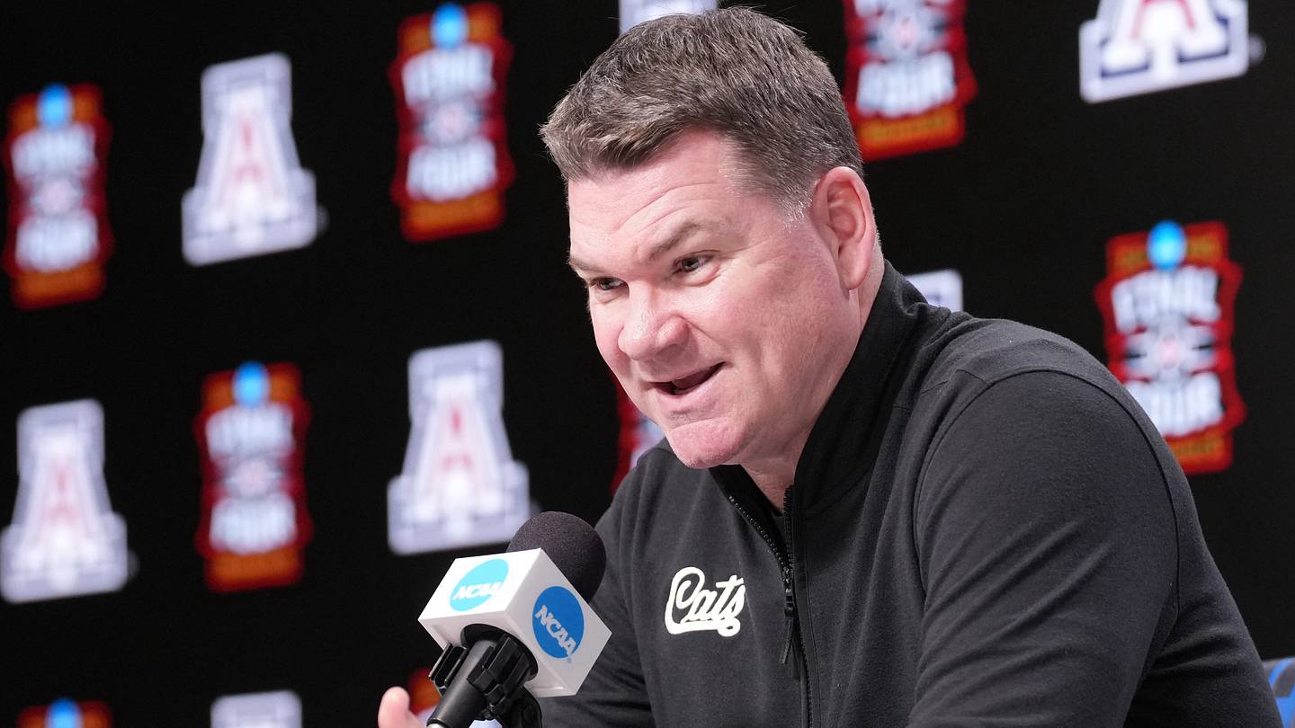 Tommy Lloyd sees 'world of potential' in Arizona freshman Maksim Brnovic