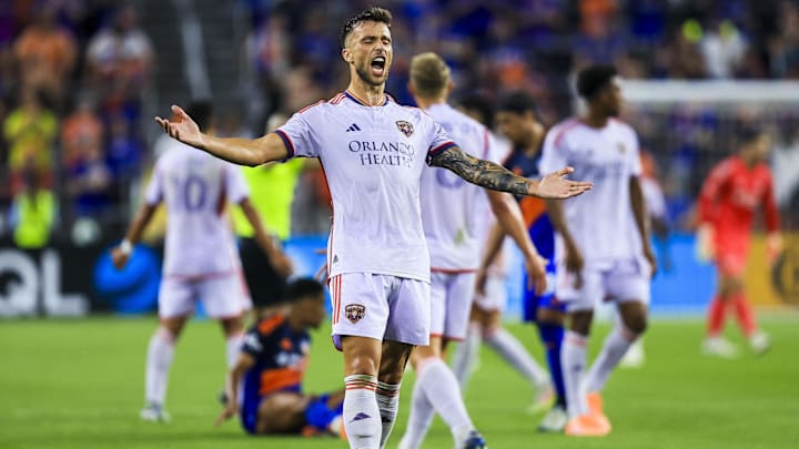 Sep 28, 2025; Cincinnati, Ohio, USA; Orlando City SC defender David Brekalo (4) reacts after a receiving a yellow card in the first half against FC Cincinnati at TQL Stadium. Mandatory Credit: Katie Stratman-Imagn Images Sep 28, 2025; Cincinnati, Ohio, USA; Orlando City SC defender David Brekalo (4) reacts after a receiving a yellow card in the first half against FC Cincinnati at TQL Stadium. Mandatory Credit: Katie Stratman-Imagn Images