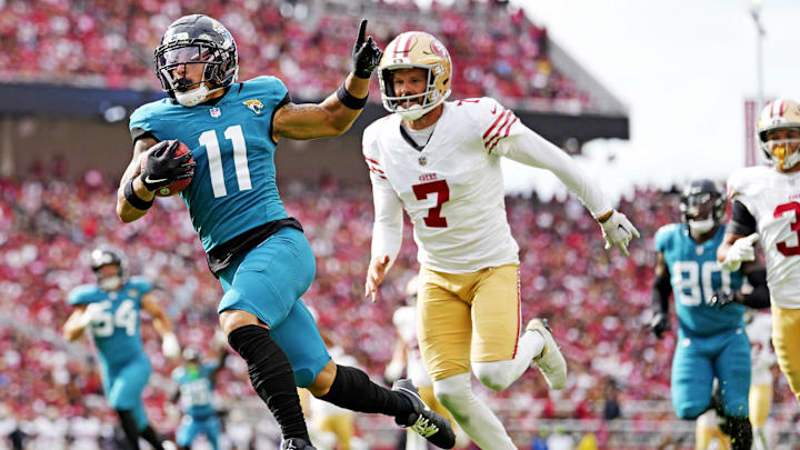 Sep 28, 2025; Santa Clara, California, USA; Jacksonville Jaguars wide receiver Parker Washington (11) reacts after a play during the second half at Levi's Stadium. Mandatory Credit: Kyle Terada-Imagn Images