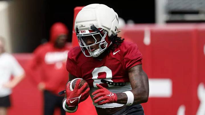 8/23/26 MFB Fall Camp Practice 14 Alabama Wide Receiver Cederian Morgan (8) Photo by Kent Gidley 8/23/26 MFB Fall Camp Practice 14 Alabama Wide Receiver Cederian Morgan (8) Photo by Kent Gidley