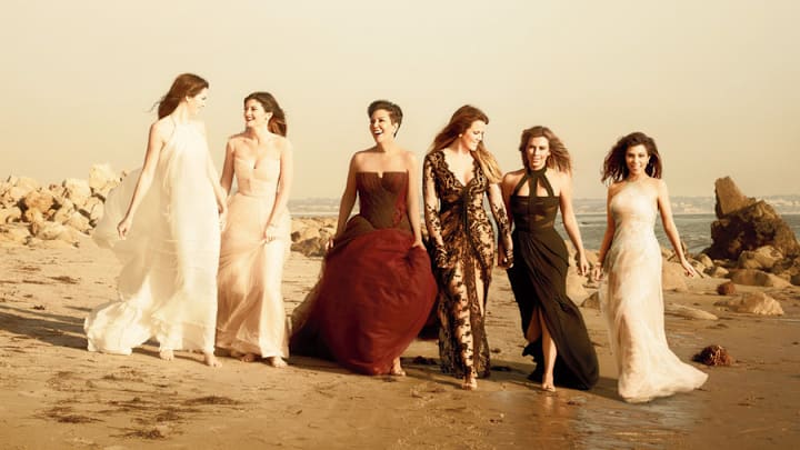 KEEPING UP WITH THE KARDASHIANS -- Season: 9 -- Pictured (l-r): Kendall Jenner, Kylie Jenner, Kris Jenner, Khloe Kardashian, Kim Kardashian, Kourtney Kardashian -- (Photo by: Timothy White/E!)