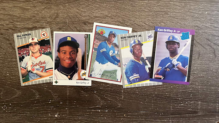 Assorted 1989 baseball cards