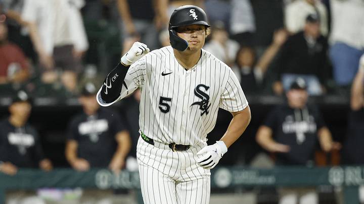 May 26, 2026; Chicago, Illinois, USA; Chicago White Sox first baseman Munetaka Murakami (5) rounds the bases after hitting a two-run home run against the Minnesota Twins during the eight inning at Rate Field. Mandatory Credit: Kamil Krzaczynski-Imagn Images