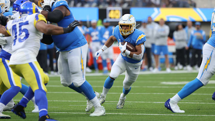 Los Angeles Rams v Los Angeles Chargers