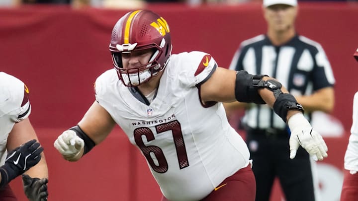 Sep 29, 2024; Glendale, Arizona, USA; Washington Commanders guard Nick Allegretti (67) against the Arizona Cardinals at State Farm Stadium. Mandatory Credit: Mark J. Rebilas-Imagn Images Sep 29, 2024; Glendale, Arizona, USA; Washington Commanders guard Nick Allegretti (67) against the Arizona Cardinals at State Farm Stadium. Mandatory Credit: Mark J. Rebilas-Imagn Images