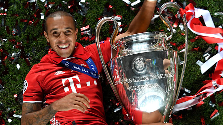 Der Spanier Thiago verzauberte jahrelang die Fans des FC Bayern